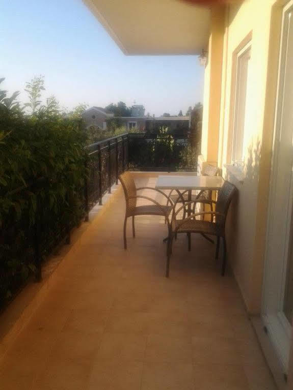 Okeanis II Aparthotel Kato Daratso Bagian luar foto