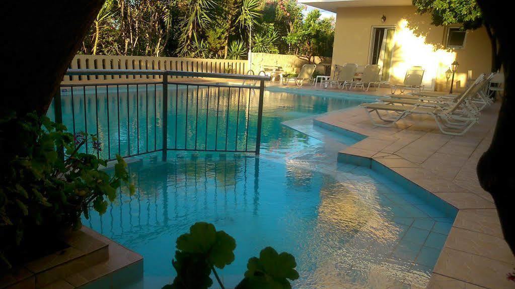 Okeanis II Aparthotel Kato Daratso Bagian luar foto